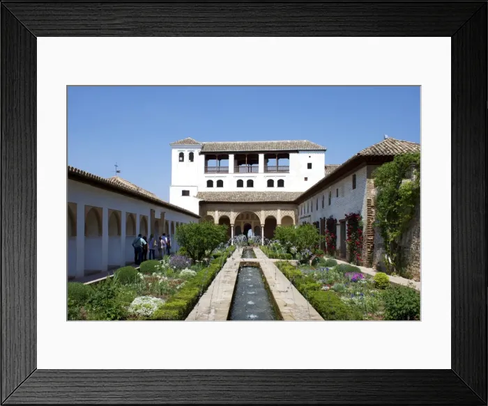 Framed Print : Generalife, Alhambra Palace, UNESCO World Heritage Site, Granada, Andalucia Framed Print : Generalife, Alhambra Palace, UNESCO World Heritage Site, Granada, Andalucia