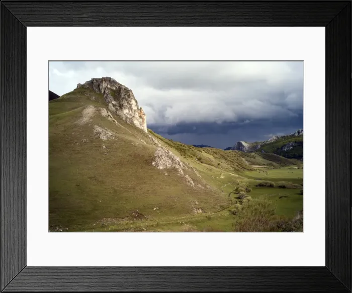 Framed Print : Picos de Europa, Puerto de Ponton, Leon, Spain, Europe Framed Print : Picos de Europa, Puerto de Ponton, Leon, Spain, Europe