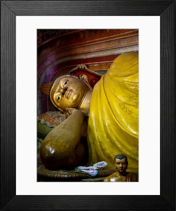 Framed Print : Reclining Buddha statue inside Wewurukannala Vihara Temple, Dikwella, Sri Lanka, Asia Framed Print : Reclining Buddha statue inside Wewurukannala Vihara Temple, Dikwella, Sri Lanka, Asia