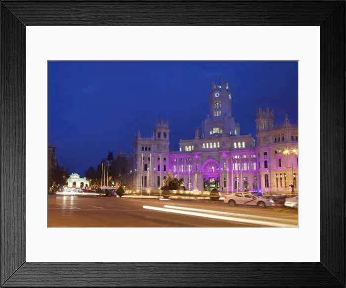 Framed Print : Main Post Office Building (Palacio de Communicaciones) illuminated in the evening Framed Print : Main Post Office Building (Palacio de Communicaciones) illuminated in the evening