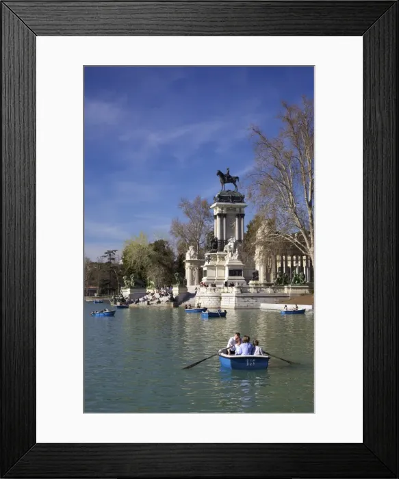 Framed Print : Boating on boating lake of El Estanque in spring sunshine, Parque del Retiro Framed Print : Boating on boating lake of El Estanque in spring sunshine, Parque del Retiro