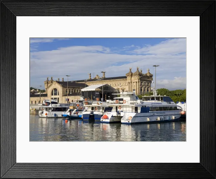 Framed Print : Aduana building in Port Vell, Barcelona, Catalonia, Spain, Europe Framed Print : Aduana building in Port Vell, Barcelona, Catalonia, Spain, Europe