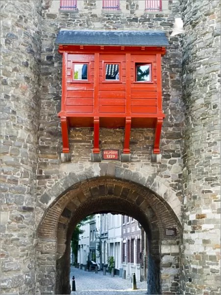The Helpoort (Hell Gate), Mstricht, Limburg, The Netherlands, Europe