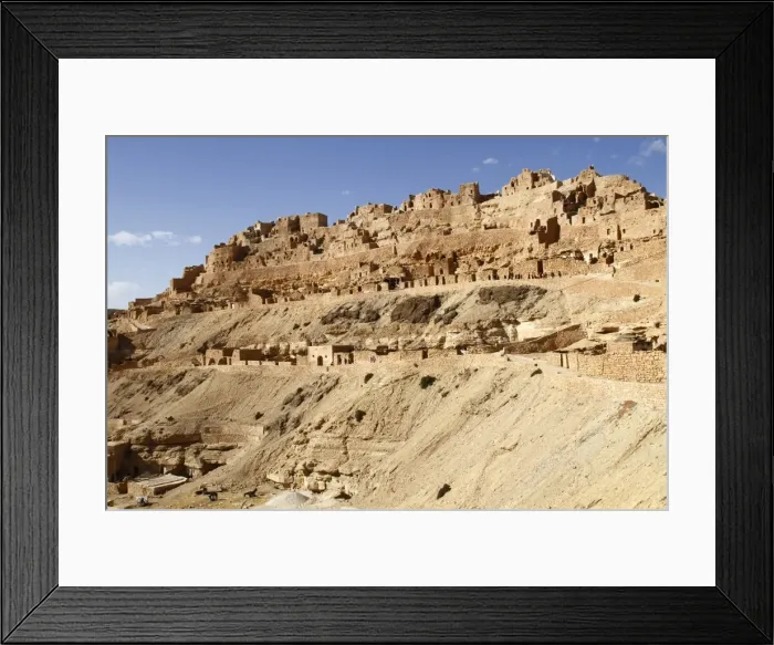 Framed Print : Troglodyte cave dwellings, hillside Berber village of Chenini, Tunisia Framed Print : Troglodyte cave dwellings, hillside Berber village of Chenini, Tunisia