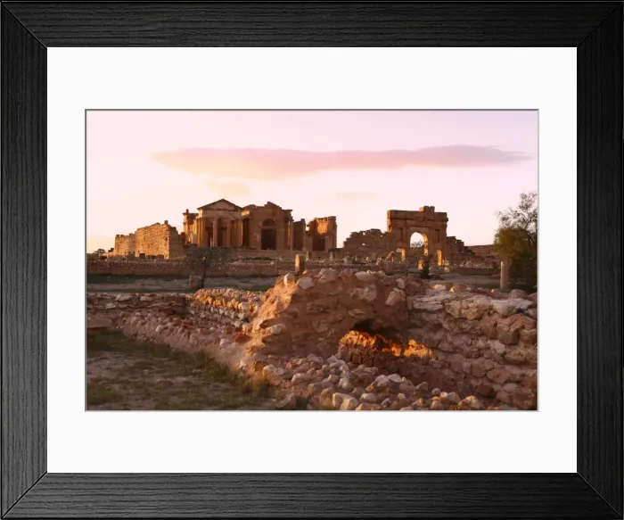 Framed Print : View to Forum and Capitol at the Roman ruins of Sbeitla, Tunisia, North Africa, Africa Framed Print : View to Forum and Capitol at the Roman ruins of Sbeitla, Tunisia, North Africa, Africa