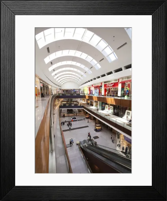 Framed Print : Dubai Mall, the largest indoor shopping complex in the world, Dubai, United Arab Emirates Framed Print : Dubai Mall, the largest indoor shopping complex in the world, Dubai, United Arab Emirates