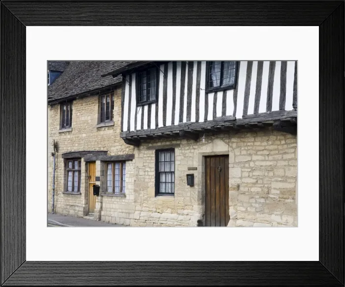 Framed Print : Tudor style house in Northleach Market Town, Gloucestershire, Cotswolds Framed Print : Tudor style house in Northleach Market Town, Gloucestershire, Cotswolds
