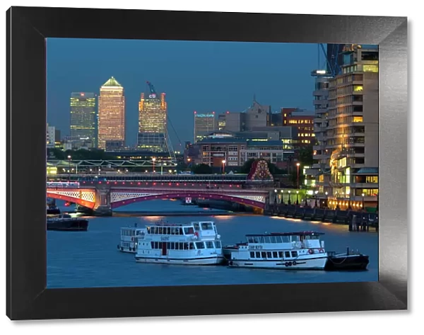 Canary Wharf and River Thames, London, England, United Kingdom, Europe