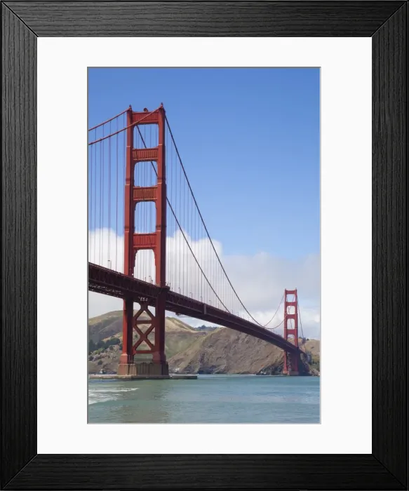 Framed Print : The Golden Gate Bridge, linking the city of San Francisco with Marin County Framed Print : The Golden Gate Bridge, linking the city of San Francisco with Marin County