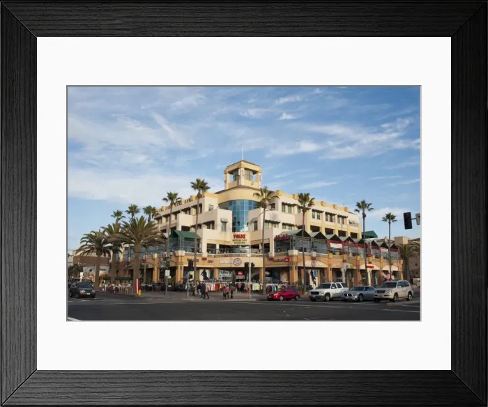 Framed Print : Main Street, Huntington Beach, California, United States of America, North America Framed Print : Main Street, Huntington Beach, California, United States of America, North America