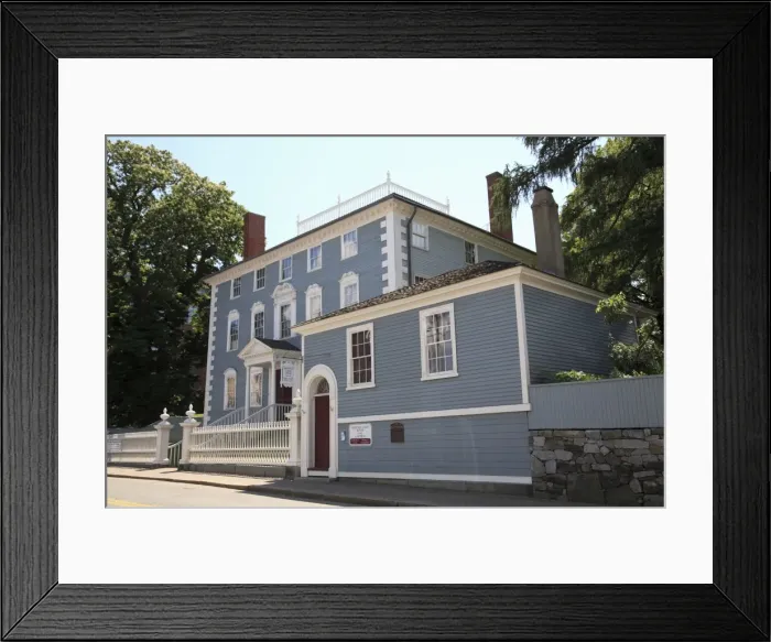 Framed Print : Moffatt-Ladd House and Gardens, Portsmouth, New Hampshire, New England Framed Print : Moffatt-Ladd House and Gardens, Portsmouth, New Hampshire, New England