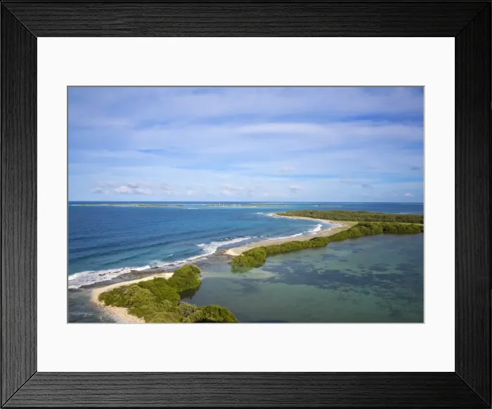 Framed Print : View of Gran Roque, Archipelago Los Roques National Park, Venezuela, South America Framed Print : View of Gran Roque, Archipelago Los Roques National Park, Venezuela, South America