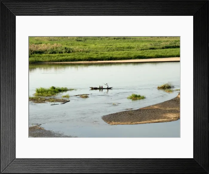Framed Print : Canoe on the Zambezi River, Caia, Mozambique, Africa Framed Print : Canoe on the Zambezi River, Caia, Mozambique, Africa