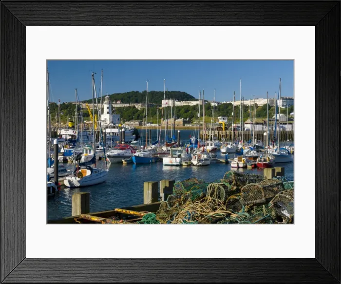 Framed Print : Scarborough, North Yorkshire, England, United Kingdom, Europe Framed Print : Scarborough, North Yorkshire, England, United Kingdom, Europe