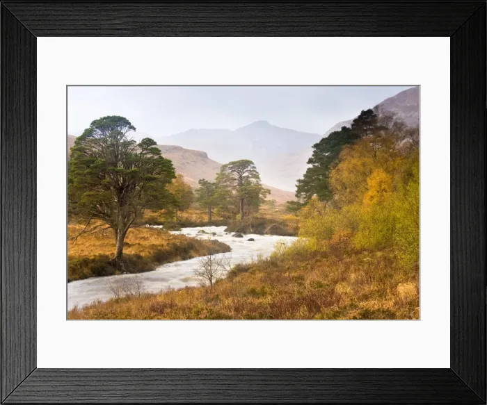 Framed Print : Autumn view along Torridon River and Glen Torridon, Wester Ross, Highlands Framed Print : Autumn view along Torridon River and Glen Torridon, Wester Ross, Highlands