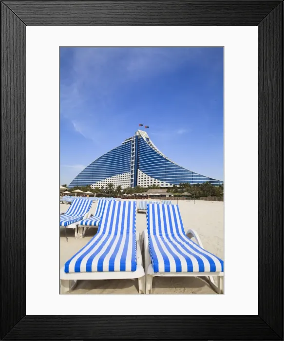 Framed Print : Jumeirah Beach Hotel, Jumeirah Beach, Dubai, United Arab Emirates, Middle East Framed Print : Jumeirah Beach Hotel, Jumeirah Beach, Dubai, United Arab Emirates, Middle East