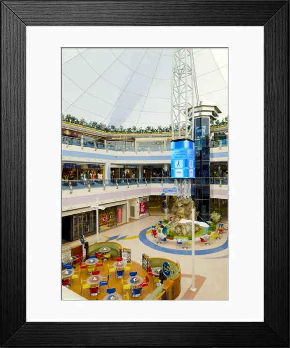 Framed Print : Marina Mall, Abu Dhabi, United Arab Emirates, Middle East Framed Print : Marina Mall, Abu Dhabi, United Arab Emirates, Middle East