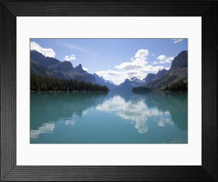 Framed Print : Mountains reflected in Maligne Lake, Jasper National Park, UNESCO World Heritage Site Framed Print : Mountains reflected in Maligne Lake, Jasper National Park, UNESCO World Heritage Site