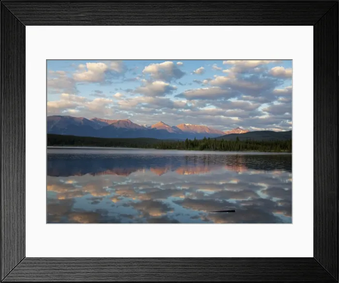 Framed Print : Early morning light at Pyramid Lake, Jasper National Park, UNESCO World Heritage Site Framed Print : Early morning light at Pyramid Lake, Jasper National Park, UNESCO World Heritage Site