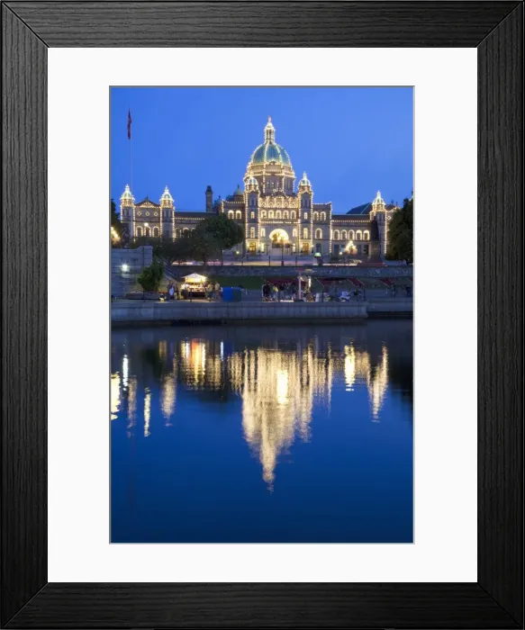 Framed Print : Inner Harbour with Parliament Building at night, Victoria, Vancouver Island Framed Print : Inner Harbour with Parliament Building at night, Victoria, Vancouver Island
