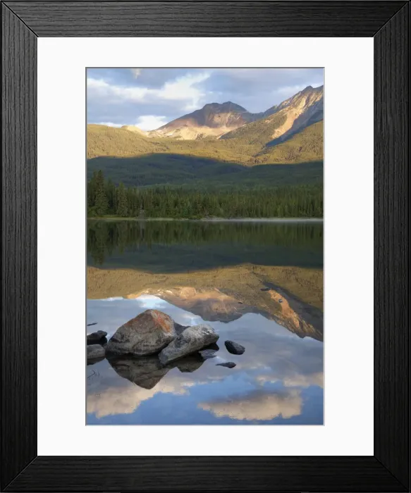 Framed Print : Perfect reflection, early morning light at Pyramid Lake, Jasper National Park Framed Print : Perfect reflection, early morning light at Pyramid Lake, Jasper National Park