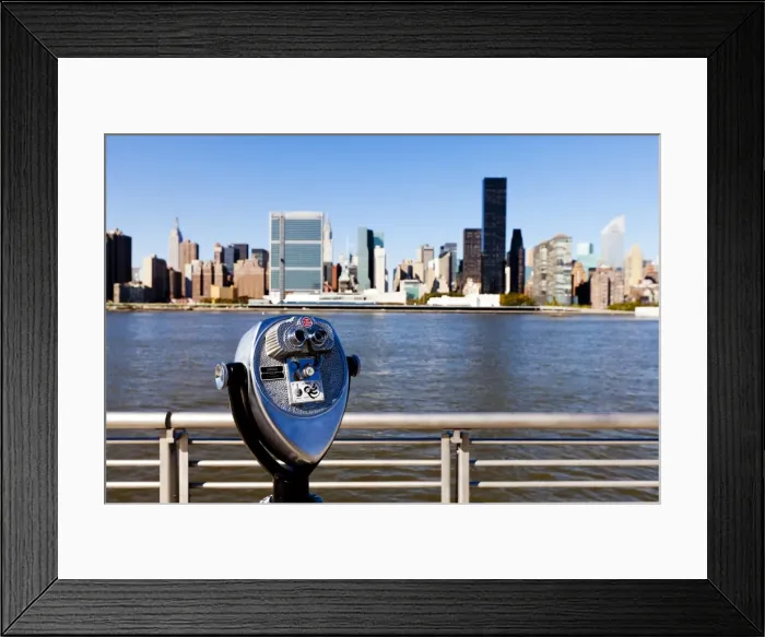 Framed Print : Skyline of Midtown Manhattan seen from the East River showing the Chrysler Building Framed Print : Skyline of Midtown Manhattan seen from the East River showing the Chrysler Building