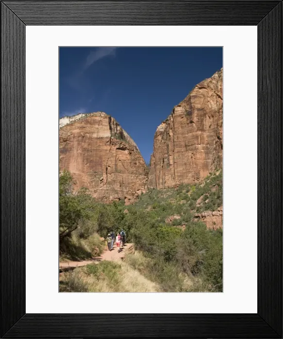 Framed Print : Hiking in to the Emerald Pools, Zion National Park, Utah, United States of America Framed Print : Hiking in to the Emerald Pools, Zion National Park, Utah, United States of America
