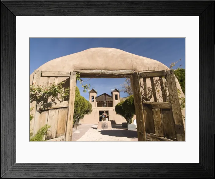 Framed Print : El Santuario de Chimayo, built in 1816, Chimayo, New Mexico, United States of America Framed Print : El Santuario de Chimayo, built in 1816, Chimayo, New Mexico, United States of America