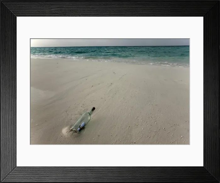 Framed Print : Message in a bottle on a tropical beach, Kuramathi Island, Ari Atoll, Maldives Framed Print : Message in a bottle on a tropical beach, Kuramathi Island, Ari Atoll, Maldives