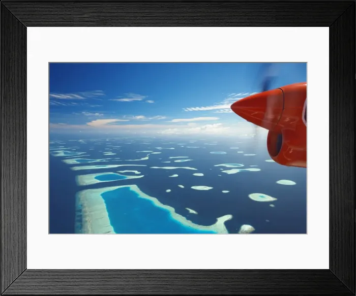 Framed Print : Aerial view of atolls, Maldives, Indian Ocean, Asia Framed Print : Aerial view of atolls, Maldives, Indian Ocean, Asia