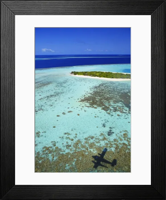 Framed Print : Aerial view of coral reef and deserted island, Maldives, Indian Ocean, Asia Framed Print : Aerial view of coral reef and deserted island, Maldives, Indian Ocean, Asia