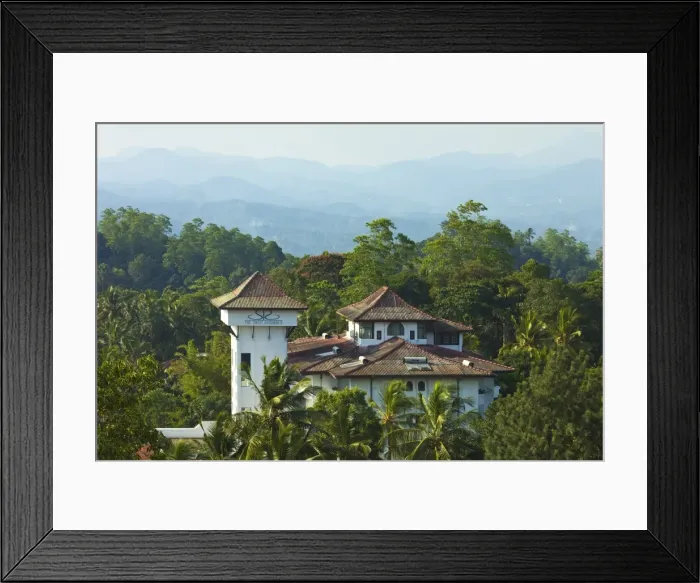 Framed Print : The award-winning Swiss Residence Hotel on Bahirawakanda hill above the former capital Framed Print : The award-winning Swiss Residence Hotel on Bahirawakanda hill above the former capital