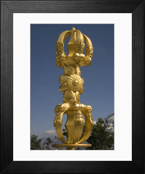 Framed Print : A Vajra, Chongsheng temple (The Three Pagodas Temple), Dali, Yunnan, China, Asia Framed Print : A Vajra, Chongsheng temple (The Three Pagodas Temple), Dali, Yunnan, China, Asia