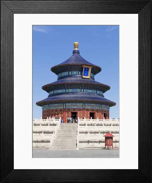 Framed Print : Tian Tan complex, crowds outside the Temple of Heaven (Qinian Dian temple) Framed Print : Tian Tan complex, crowds outside the Temple of Heaven (Qinian Dian temple)