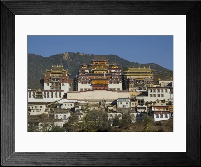 Framed Print : Songzanlin Tibetan monastery, Yunnan, China, Asia Framed Print : Songzanlin Tibetan monastery, Yunnan, China, Asia