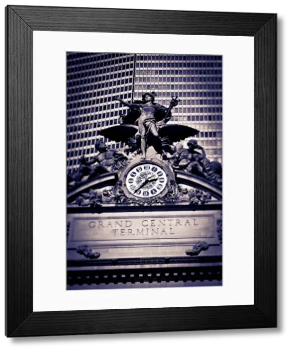 Framed Print : Statue of Mercury and Clock on the 42nd Street facade of Grand Central Terminus Station Framed Print : Statue of Mercury and Clock on the 42nd Street facade of Grand Central Terminus Station
