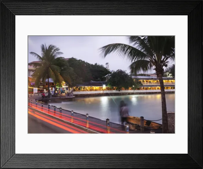 Framed Print : St. Lawrence Gap, Bridgetown, Barbados, West Indies, Caribbean, Central America Framed Print : St. Lawrence Gap, Bridgetown, Barbados, West Indies, Caribbean, Central America