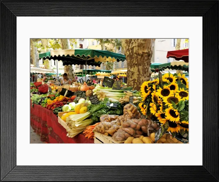 Framed Print : Fruit and vegetable market, Aix-en-Provence, Bouches-du-Rhone, Provence, France, Europe Framed Print : Fruit and vegetable market, Aix-en-Provence, Bouches-du-Rhone, Provence, France, Europe