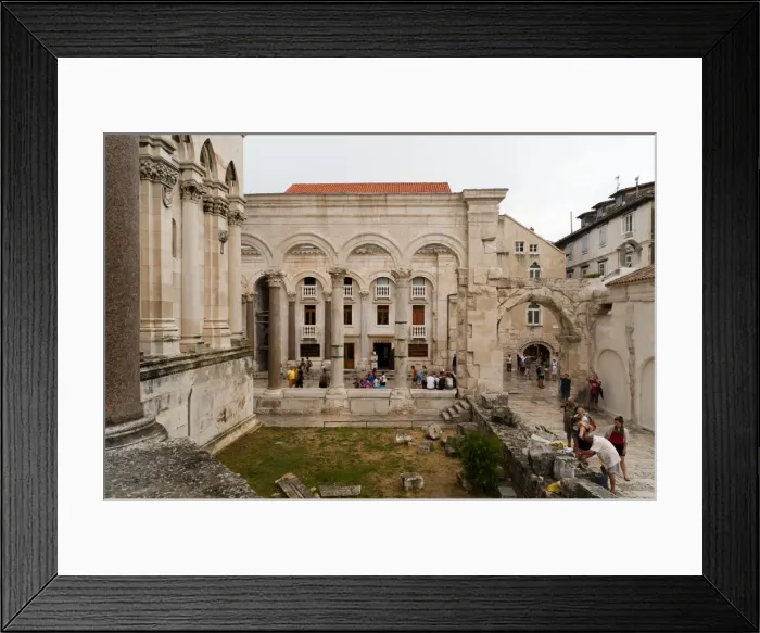 Framed Print : The Peristyle, UNESCO World Heritage Site, Split, region of Dalmatia, Croatia, Europe Framed Print : The Peristyle, UNESCO World Heritage Site, Split, region of Dalmatia, Croatia, Europe