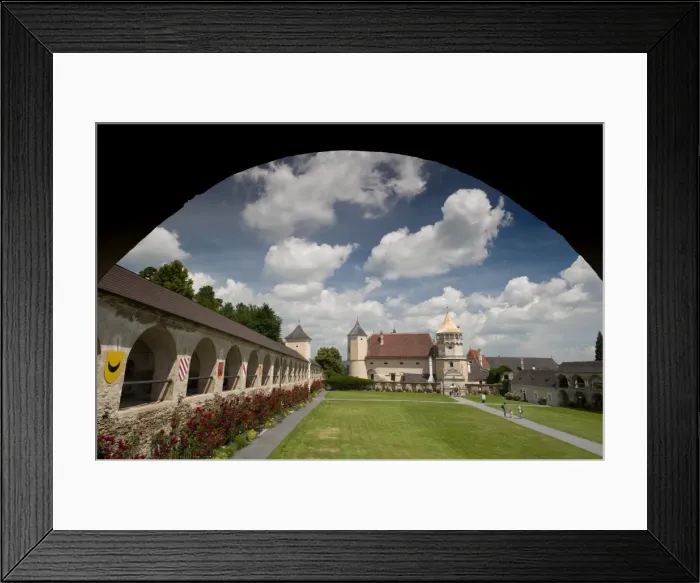 Framed Print : Courtyard of Renaissance Rosenburg Castle, Rosenburg, Niederosterreich, Austria, Europe Framed Print : Courtyard of Renaissance Rosenburg Castle, Rosenburg, Niederosterreich, Austria, Europe