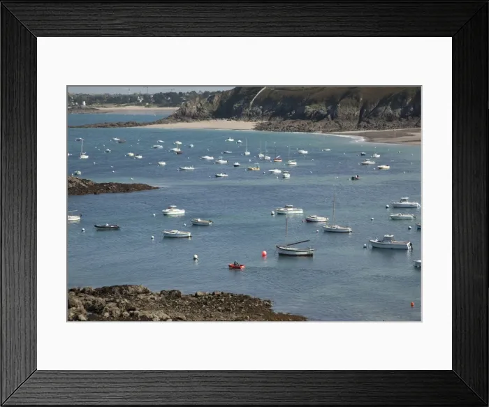 Framed Print : Bay of St. Lunaire, Ille-et-Vilaine, Brittany. France, Europe Framed Print : Bay of St. Lunaire, Ille-et-Vilaine, Brittany. France, Europe