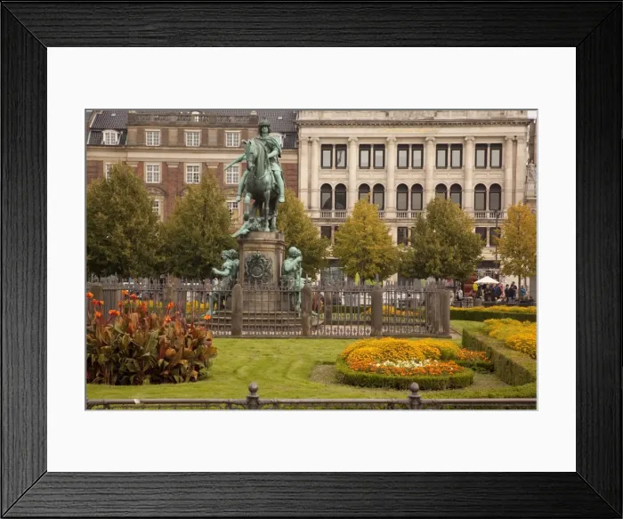 Framed Print : Kongens Nytorv and statue, Copenhagen, Denmark, Scandinavia, Europe Framed Print : Kongens Nytorv and statue, Copenhagen, Denmark, Scandinavia, Europe
