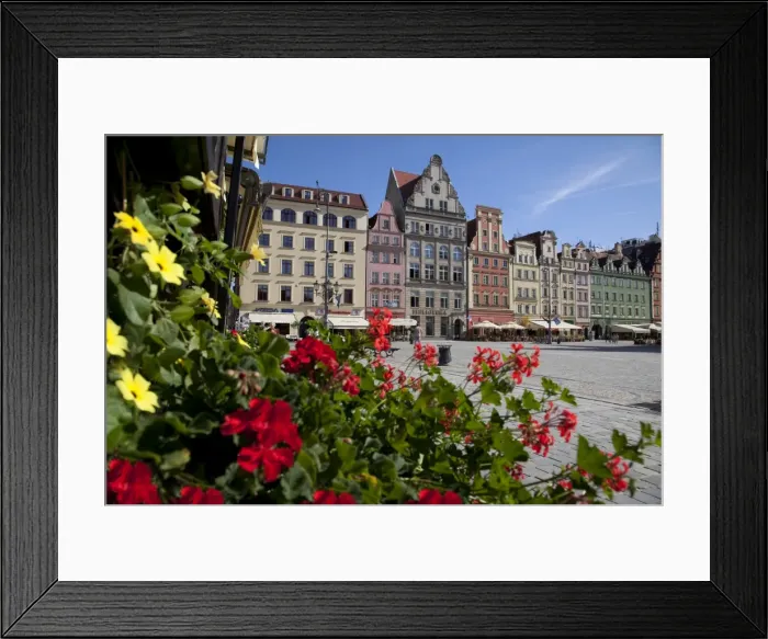 Framed Print : Market Square from restaurant, Old Town, Wroclaw, Silesia, Poland, Europe Framed Print : Market Square from restaurant, Old Town, Wroclaw, Silesia, Poland, Europe