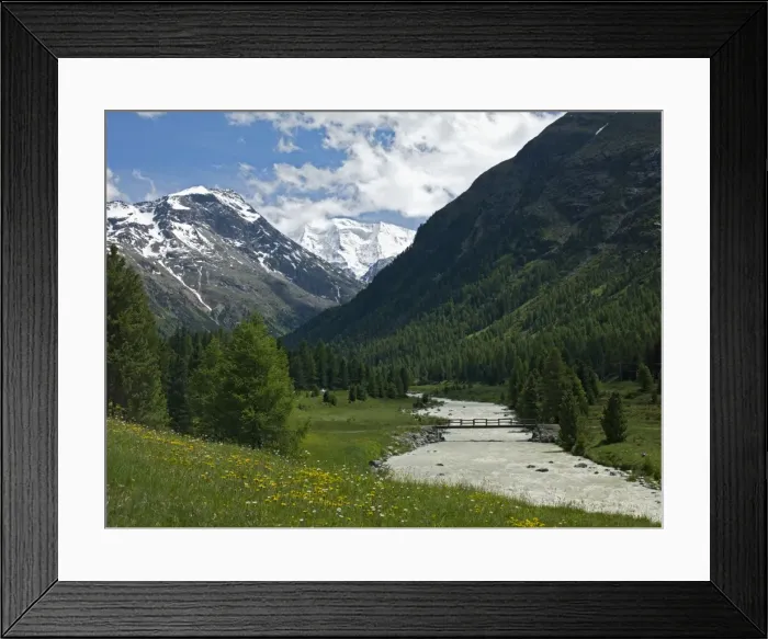 Framed Print : Bernina Massif, Canton Graubunden, Swiss Alps, Switzerland, Europe Framed Print : Bernina Massif, Canton Graubunden, Swiss Alps, Switzerland, Europe