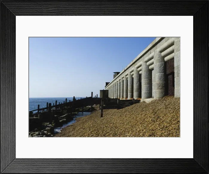 Framed Print : Hurst Castle, English Heritage military fort, Hurst Spit, Keyhaven, The Solent Framed Print : Hurst Castle, English Heritage military fort, Hurst Spit, Keyhaven, The Solent