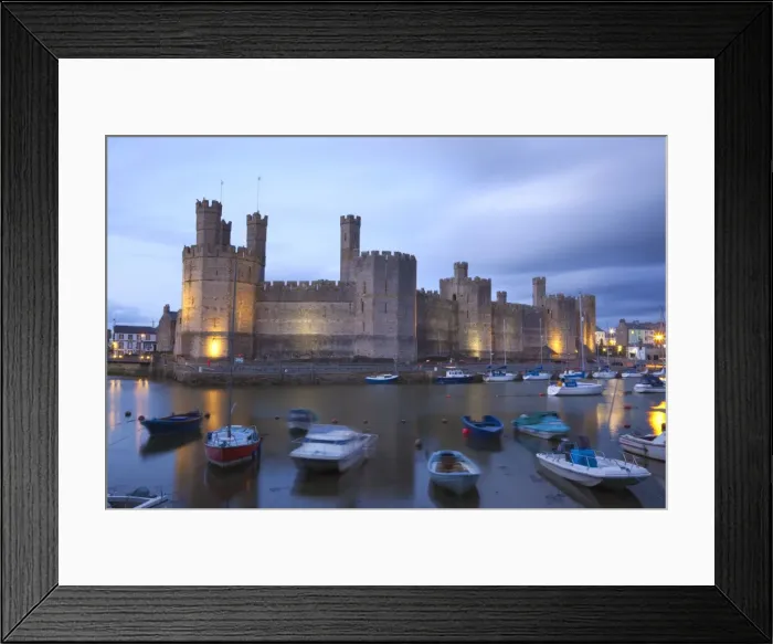 Framed Print : Caernafon Castle, UNESCO World Heritage Site, Caernafon (Carnarvon), Gwynedd Framed Print : Caernafon Castle, UNESCO World Heritage Site, Caernafon (Carnarvon), Gwynedd