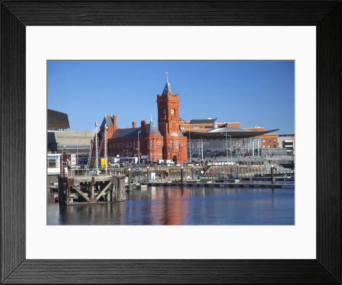 Framed Print : The Senedd (Welsh National Assembly Building) and Pier Head Building, Cardiff Bay Framed Print : The Senedd (Welsh National Assembly Building) and Pier Head Building, Cardiff Bay