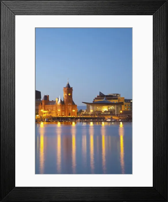 Framed Print : The Senedd (Welsh National Assembly Building) and Pier Head Building, Cardiff Bay Framed Print : The Senedd (Welsh National Assembly Building) and Pier Head Building, Cardiff Bay