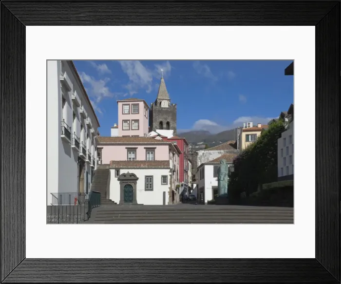 Framed Print : An old square with the tower of the 17th century Se Cathedral, Funchal Framed Print : An old square with the tower of the 17th century Se Cathedral, Funchal