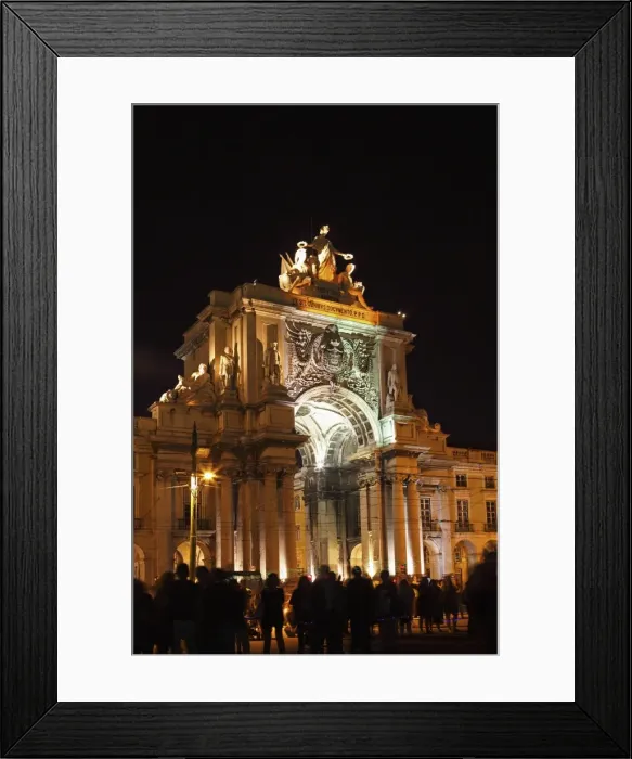 Framed Print : A crowd on Praca do Comercio for the Oceanos Festival under the illuminated Rua Augusta Arch in central Lisbon Framed Print : A crowd on Praca do Comercio for the Oceanos Festival under the illuminated Rua Augusta Arch in central Lisbon
